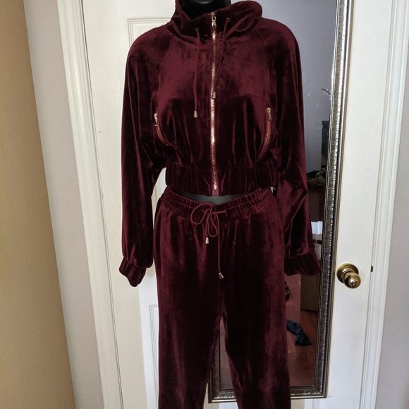 SOLD FashionNova "tell me What you want Velour Set" - Picture 4 of 13